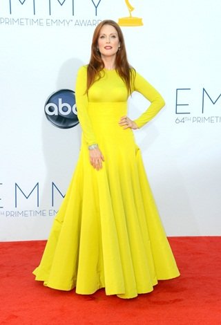 Las celebs pierden el miedo al amarillo