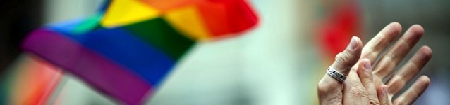 Adolescentes homosexuales rusos humillados y torturados