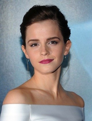 La elegancia minimalista de Emma Watson