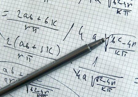 Los matemáticos y economistas también están en contra de la Ley Wert