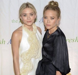 Ashley y Mary-Kate Olsen lanzan su primer perfume