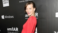 Milla Jovovich en la AmfAr Inspiration Gala 2014