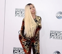 Dencia en los American Music Awards 2014