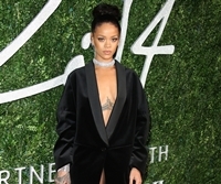 Rihanna en los British Fashion Awards 2014