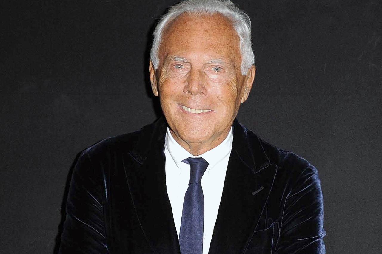 Giorgio Armani se pasa