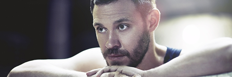 Will Young presenta nuevo material