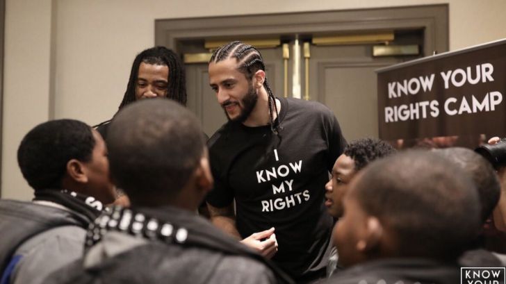 Netflix producirá una serie basada en la vida del atleta y activista Colin Kaepernick