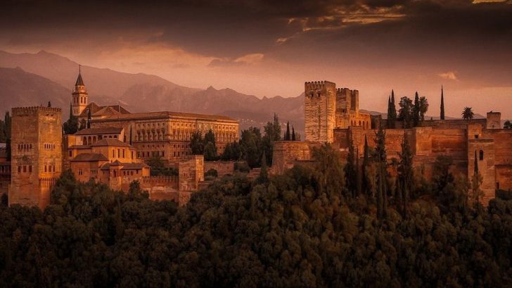 La Alhambra, uno de los 10 monumentos denominados Patrimonio Mundial de Andalucía