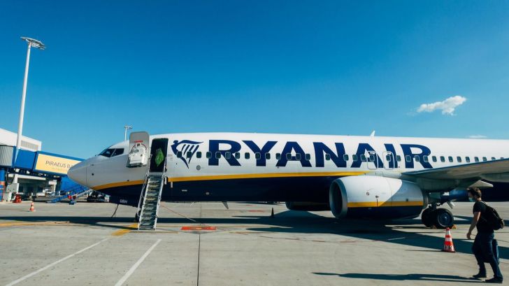 Clientes de Ryanair reciben tarjetas de embarque falsas de 'Kiwi'