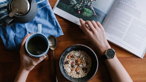 ¿Desayunas y cenas temprano? ¡Lo estás haciendo bien!