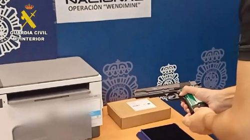 Desmantelada banda que estafó 19 millones de euros con vídeos falsos de famosos