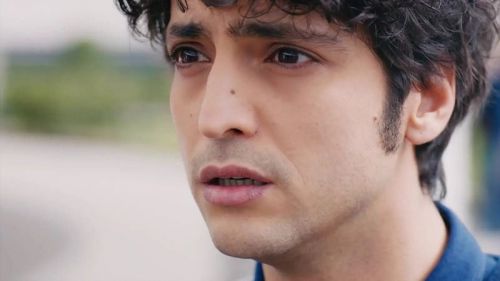 Alí rompe el silencio y confronta a su padre sobre su abandono