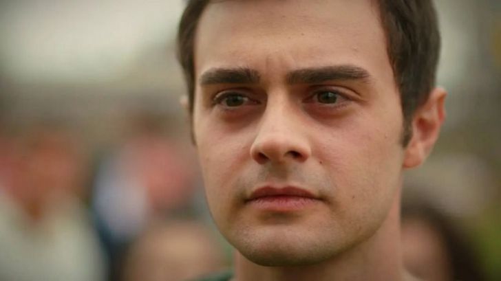 Ömer se entera de que Suzan es su madre biológica en un impactante revelación