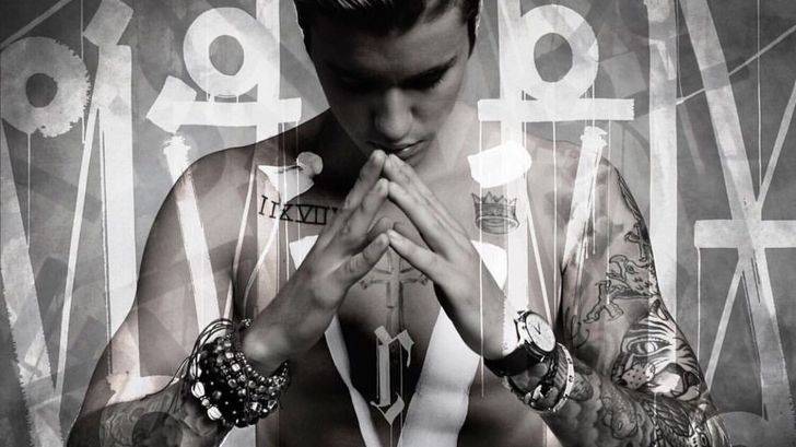 Bieber Alert: portada + tattoo + desnudo