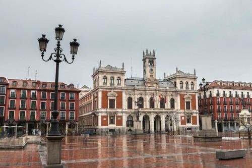 El gasto de turistas internacionales en España alcanza los 23.500 millones en el primer trimestre de 2025