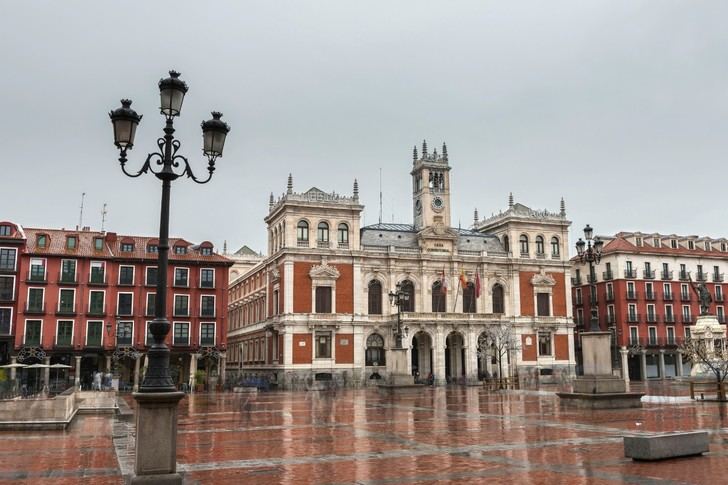El gasto de turistas internacionales en España alcanza los 23.500 millones en el primer trimestre de 2025