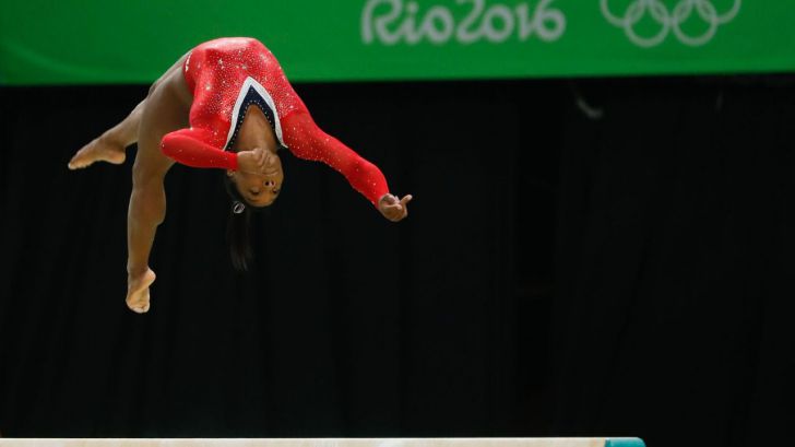 Simone Biles afirma que sufrió abusos sexuales del exmédico del equipo olímpico