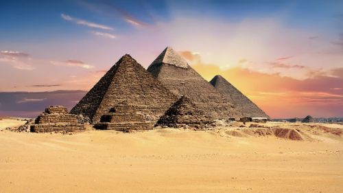5 libros para leer este verano que te harán soñar con viajar a Egipto