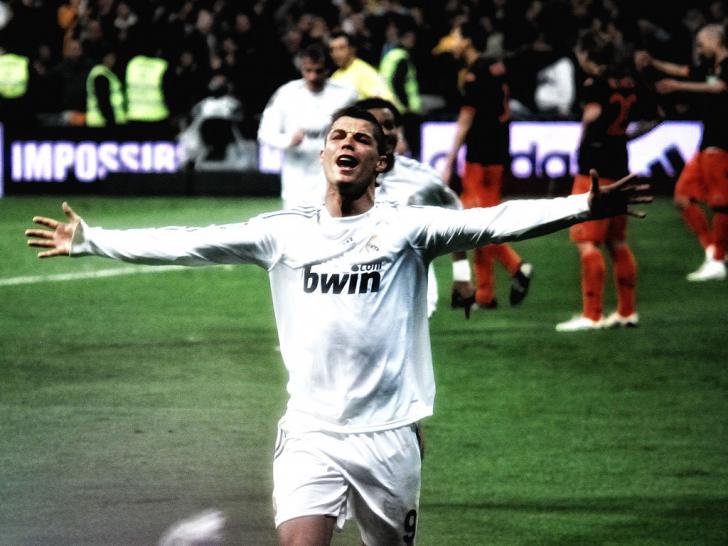 Cristiano Ronaldo se cae del #Top5 de los mejor pagados