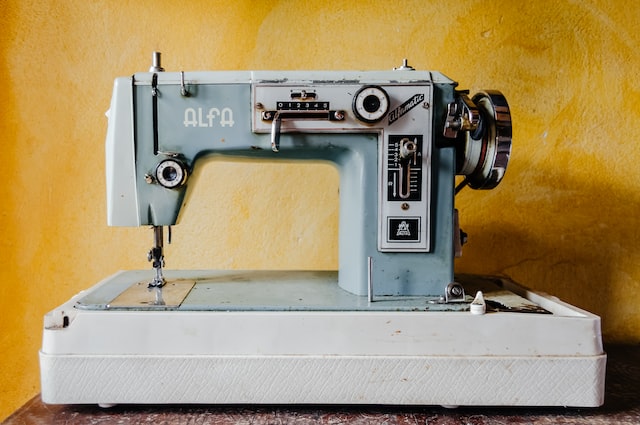 ¿Cómo elegir una máquina de coser?