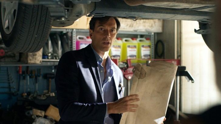 Álvaro revela un secreto que complica la venganza en 'La Encrucijada' de Antena 3