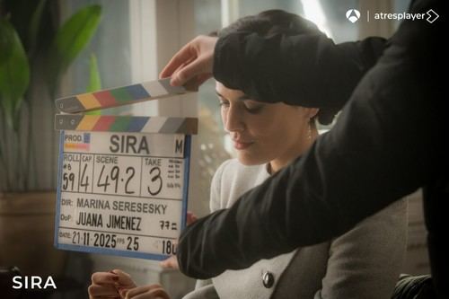 Comienza el rodaje de 'Sira', la secuela de 'El tiempo entre costuras' en Antena 3
