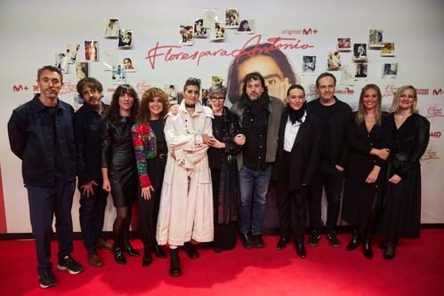 Estrellas y emoción en la premiere de 'Flores para Antonio' en Madrid