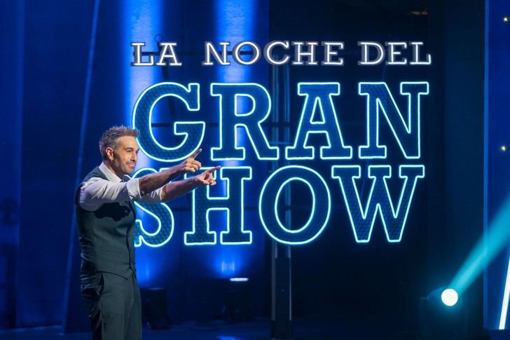 Telecinco estrena 'La noche del gran show' con Dani Martínez y Lola Lolita como invitada estrella
