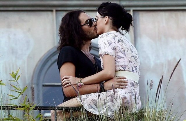 Katy Perry y Russell Brand se dicen adiós