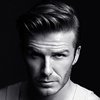 David Beckham cubre sus músculos para siempre