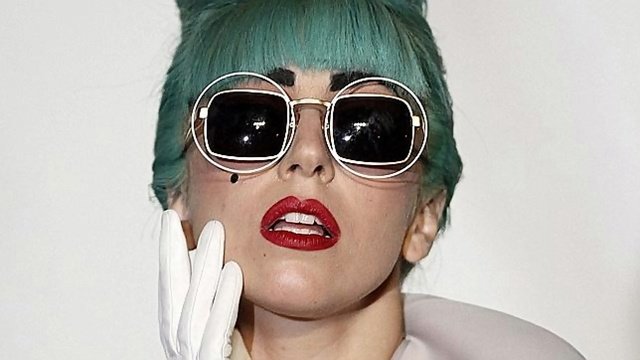 Lady Gaga acusada por promocionar la anorexia